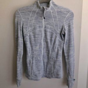 LULULEMON define jacket size 4!